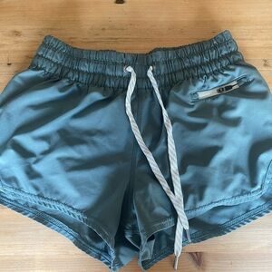 Vuori Clementine Short 2.0